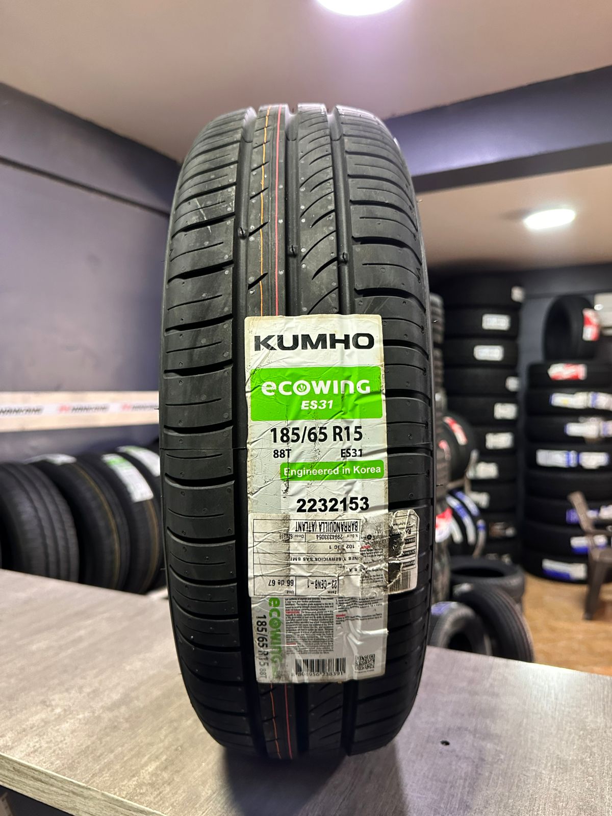 🛞 Llanta 185/65R15 KUMHO ECOWING ES31
